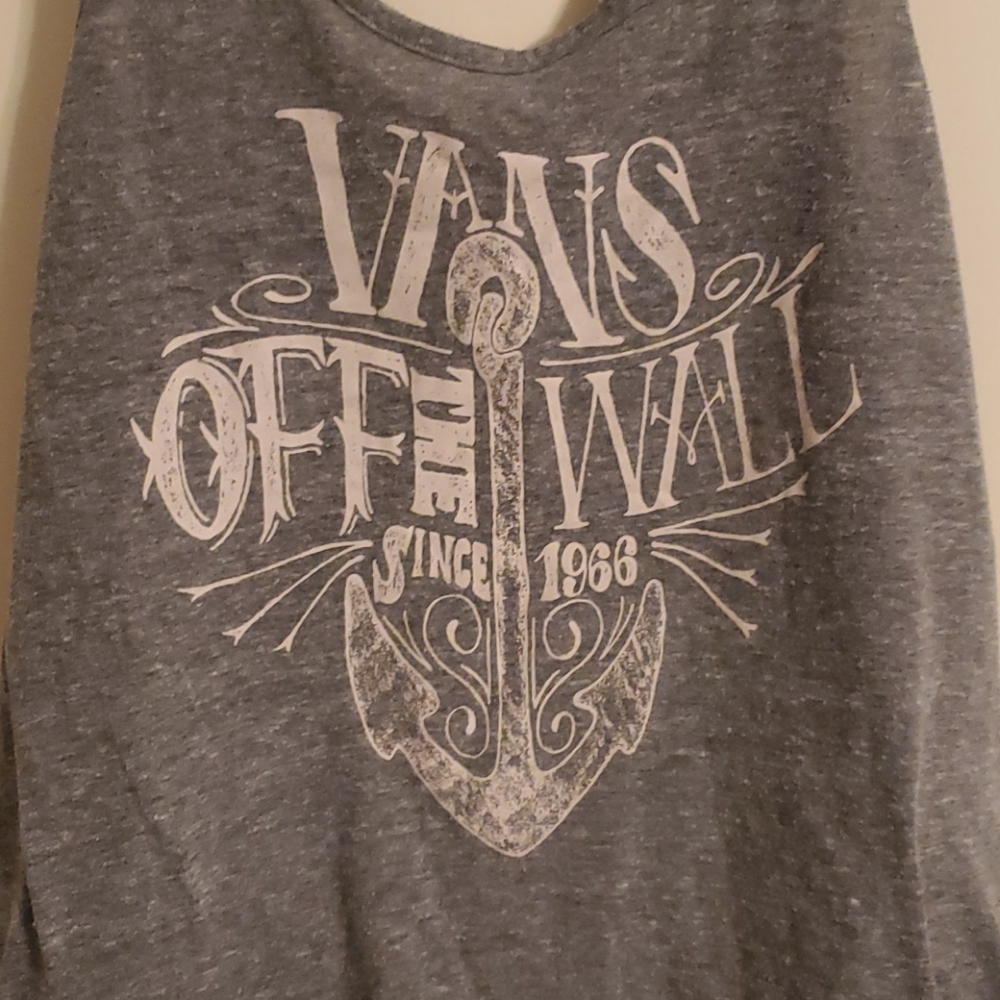 Shirt - Picture 2 of 4